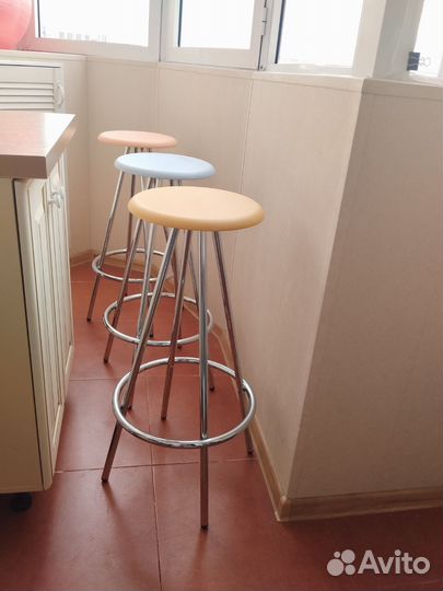 Барные стулья