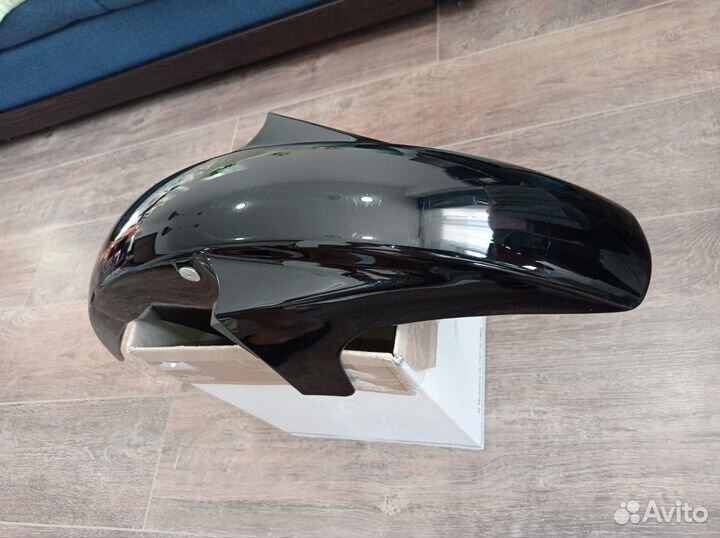 Крыло переднее Yamaha YBR 125