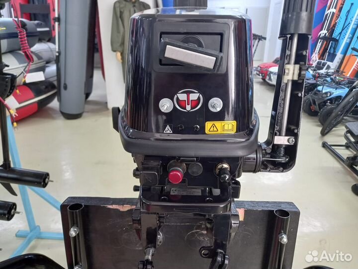 Лодочный мотор Tohatsu (Тохатсу) М 5 л.с. Б/У