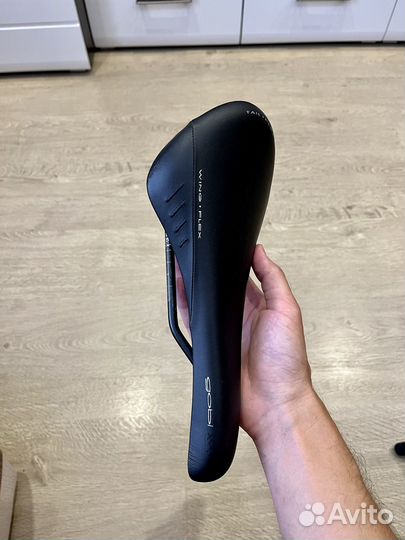 Велосипедное седло fizik gobi