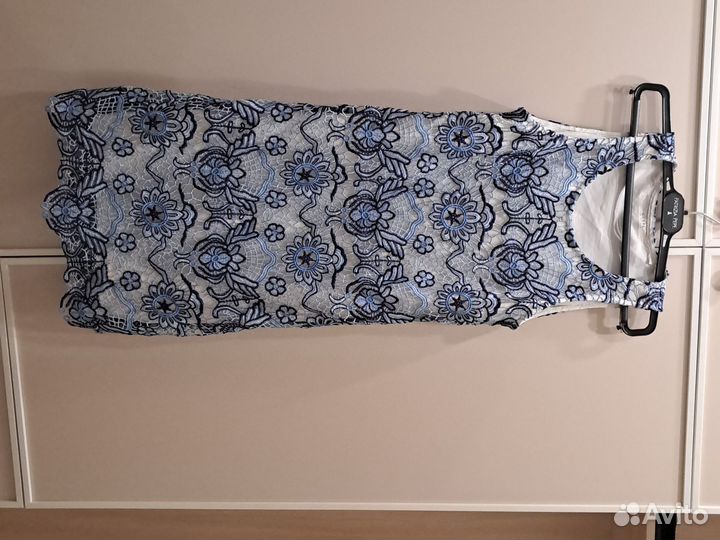 Платье Guess xs