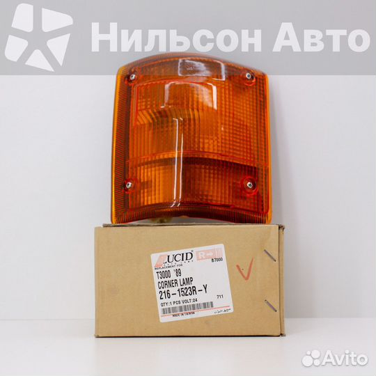 Габарит mazda titan 1989-1991 г желтый, правый, de