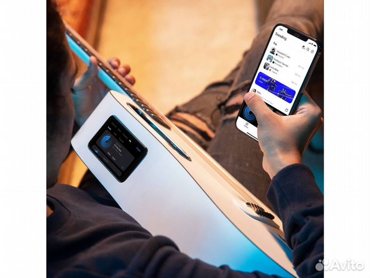 Blue Lava Touch White гитара