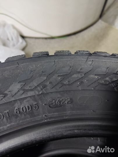 Nokian Tyres Hakkapeliitta 9 215/55 R17 98T