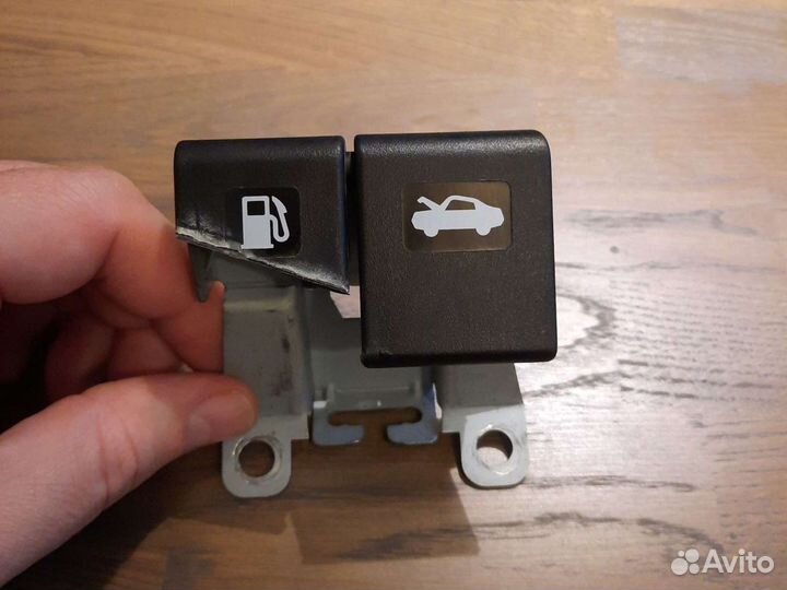 Ниссан жук ручка открытия капота