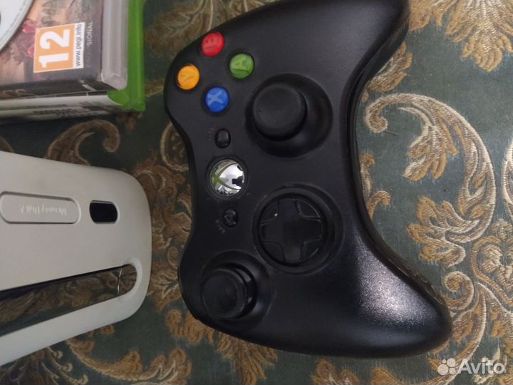 Продаю Xbox 360 Прошитый