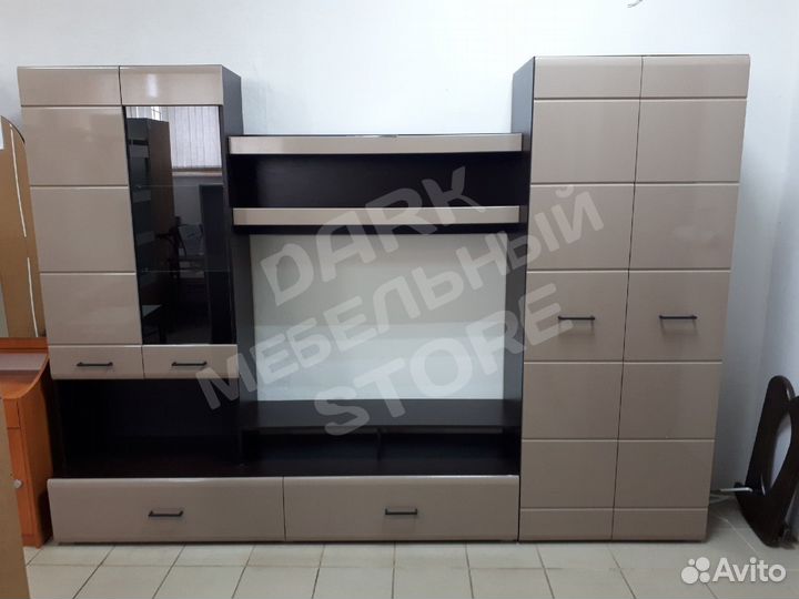 Гостиная 2,8