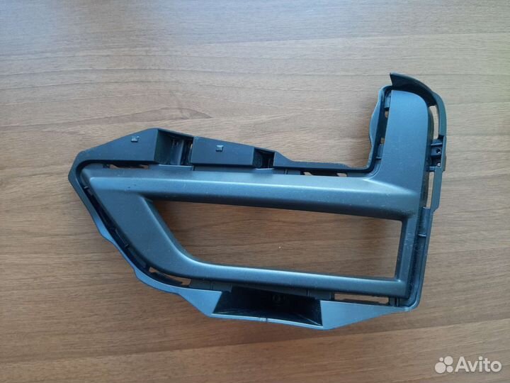 Рамка птф левая Nissan X-trail T32