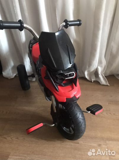 Детский трехколесный велосипед