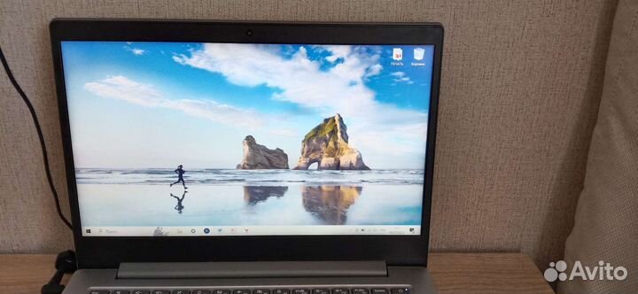 Ноутбук lenovo 81VS