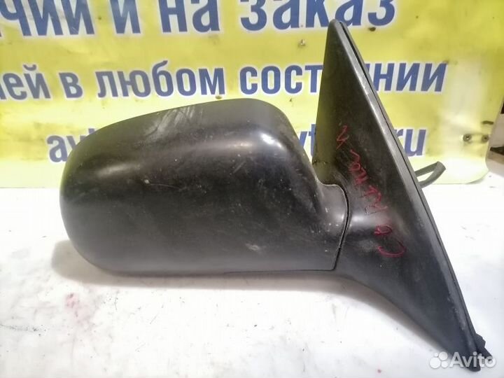 Зеркало правое Toyota Carina