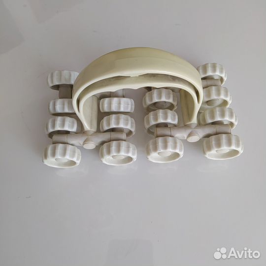 Массажер для тела ручной