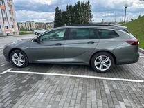 Opel Insignia 2.0 MT, 2019, 130 000 км, с пробегом, цена 1 920 000 руб.