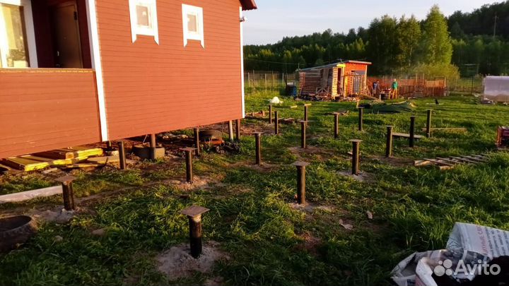 Сваи винтовые 57/3000, установка