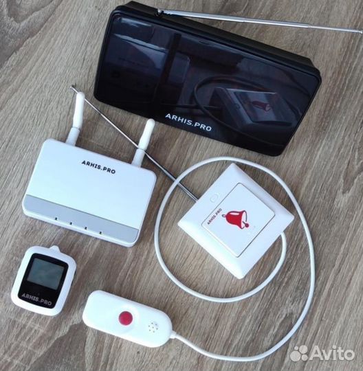 Кнопка вызова персонала, помощи больному в палату