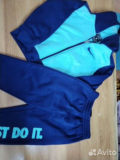 Спортивный костюм Nike