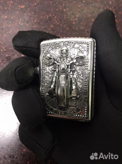 Зажигалка Zippo