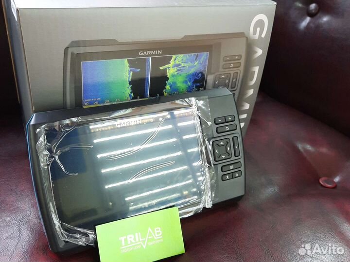 Эхолот Garmin Striker Vivid 7SV + gt52hw-TM