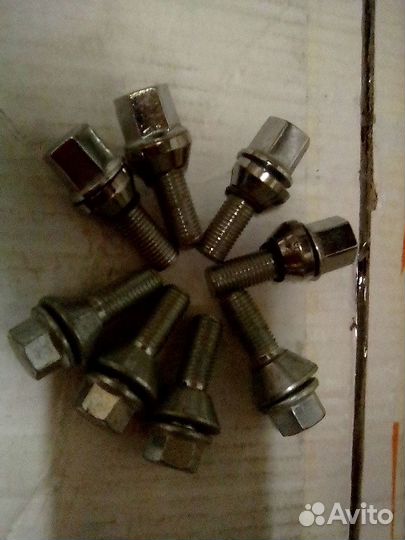 Болты с эксцентриком 4*100-4*98