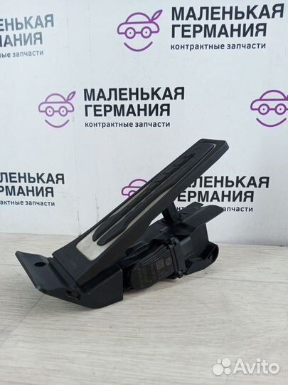 Педаль газа BMW 8 G14/G15 G30 2020 35426871053