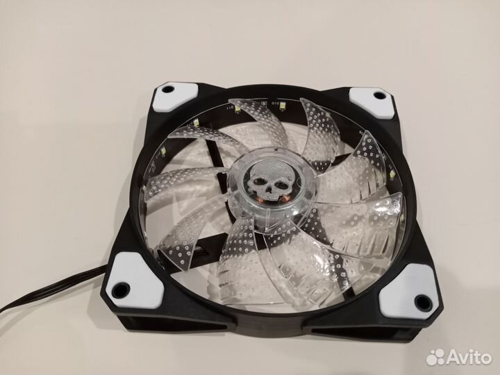 Кулер для корпуса пк с белой подсветкой