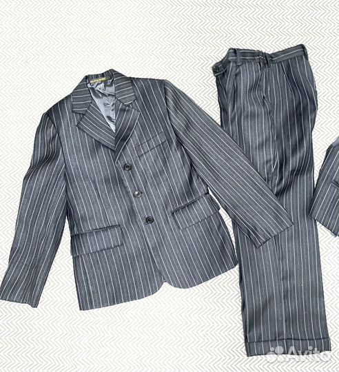 Костюм тройка на мальчика, рост 122