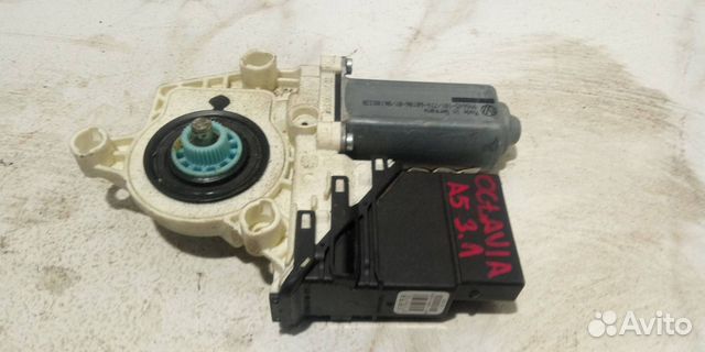 Моторчик стеклоподъемника задний левый Skoda