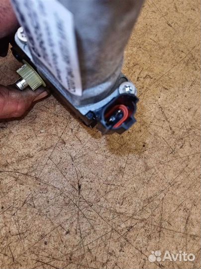 Моторчик стеклоподъемника двери задней левой Ssan