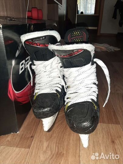 Хоккейные коньки bauer vapor 2x