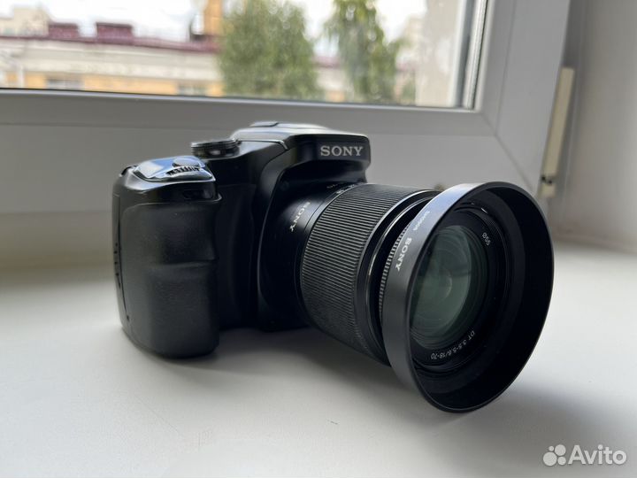 Зеркальный фотоаппарат Sony Alpha dslr-A100
