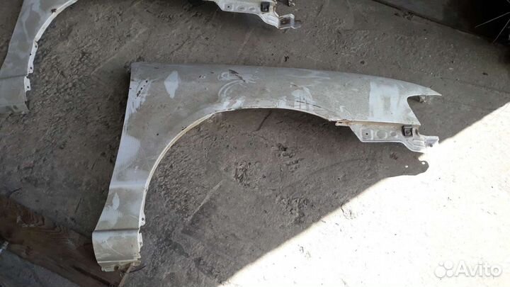 Крыло правое nissan ad y11