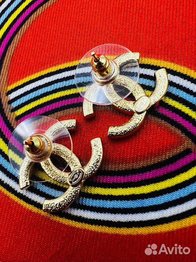Chanel серьги пусеты