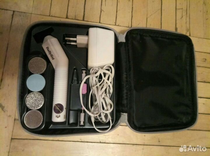 Маникюрно-педикюрный набор Babyliss 810BE