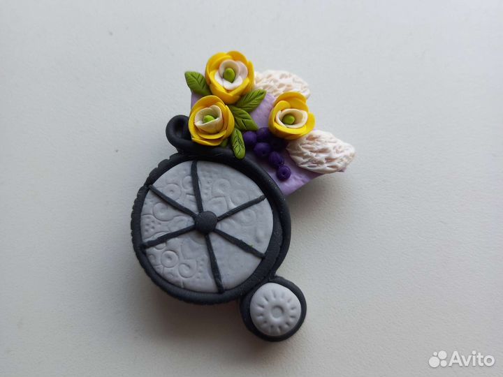 Брошка Букет