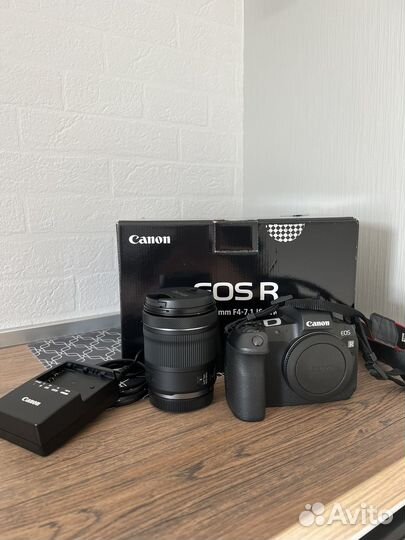 Фотоаппарат Canon EOS R + RF 24-105mm f/4-7.1 STM