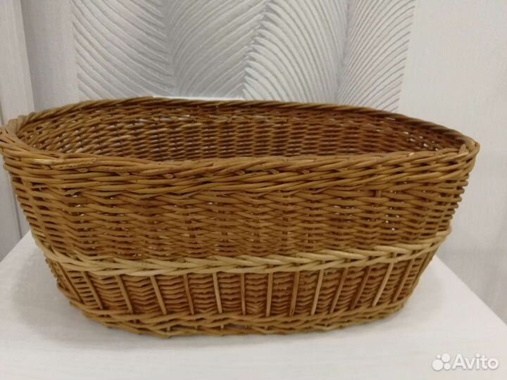 Корзина плетеная с крышкой