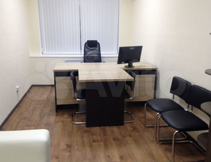 Офис с мебелью в самом центре