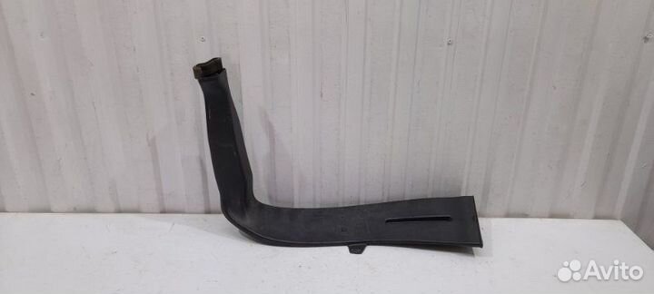 Воздуховод отопителя задний левый Volkswagen