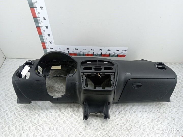 Торпедо для Seat Toledo 3