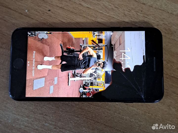 iPhone 7 Plus, 32 ГБ