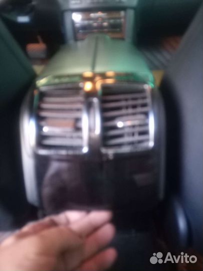 Накладка заднего диффузора подлокотника