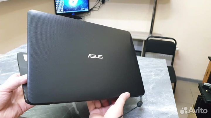 Ноутбук Asus (Intel core i5 / ssd / Nvidia)