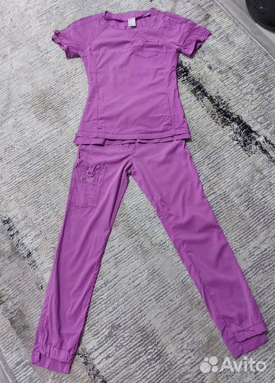 Медицинский костюм женский