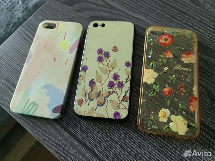 Чехол на iPhone SE