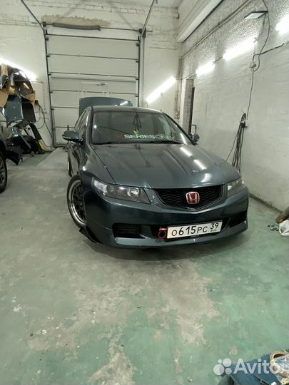 Капот на honda accord 7 дорес