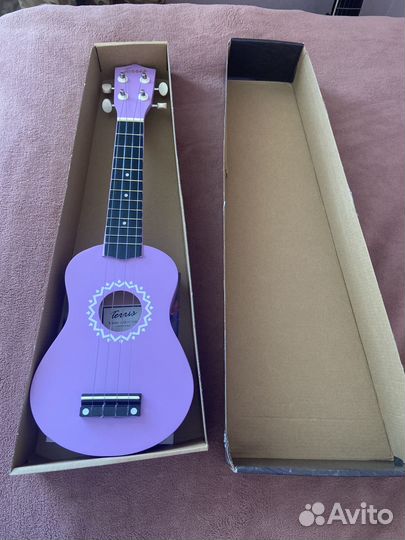 Гитара укулеле