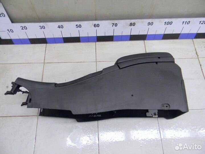 Подлокотник Maxima (A33) 2000-2005