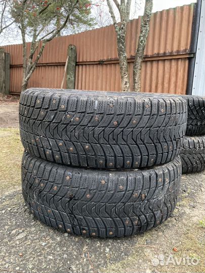 Michelin 4X4 A/T 3.75/8.5 R17 25P