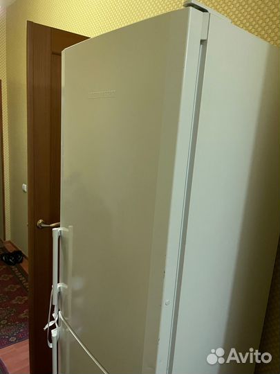 Холодильник liebherr бу