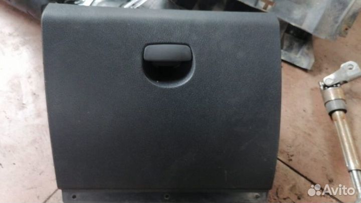 Бардачок Renault Sandero 2 Stepway K7M A812 2017